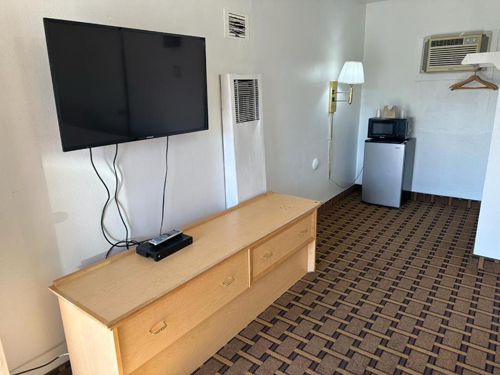 גרייט פולס Ski'S Western Motel מראה חיצוני תמונה